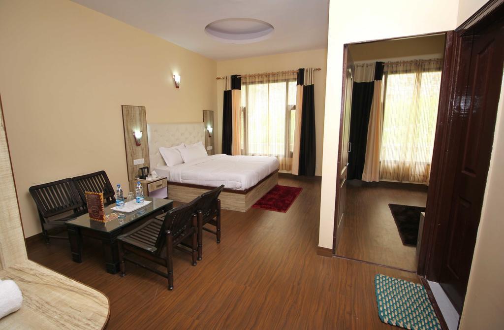 The Grand Welcome Hotel Shimla Værelse billede
