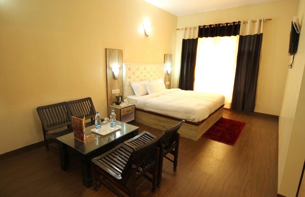 The Grand Welcome Hotel Shimla Eksteriør billede